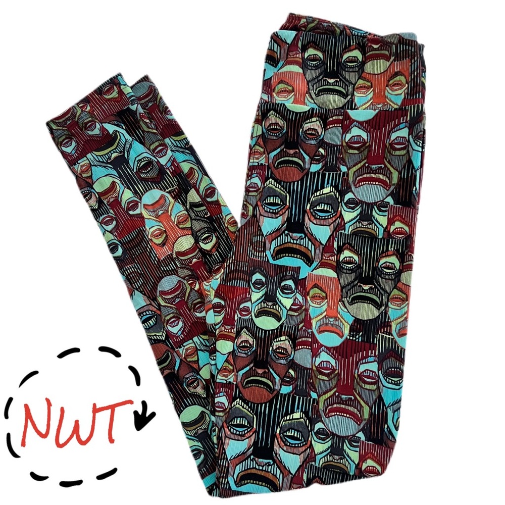 NWT Disney Villains OS Leggings